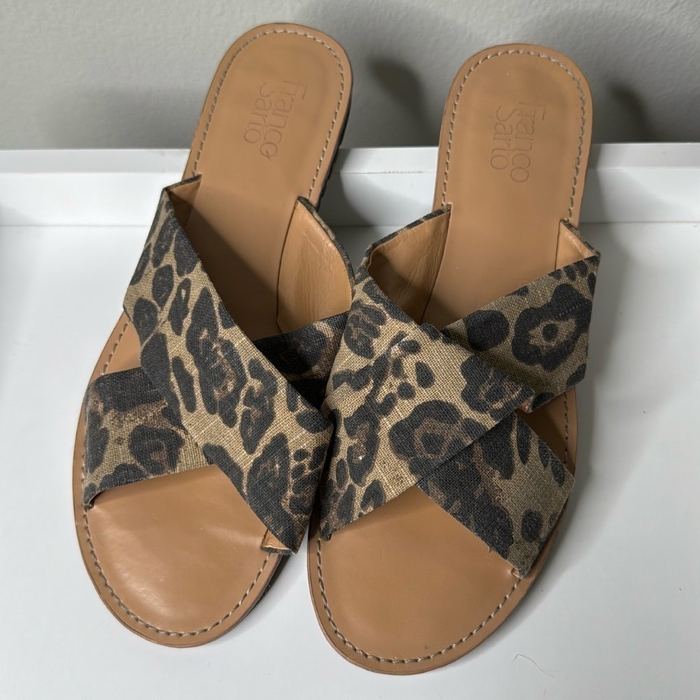 Franco Sarto Quentin Crossover Slide Leopard Print Women's Size 11M